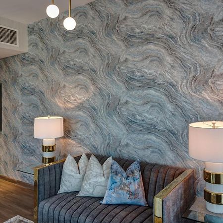 Durrani Homes - Designer 2Br Apt With Stunning Burj Khalifa And Fountain View ドバイ エクステリア 写真