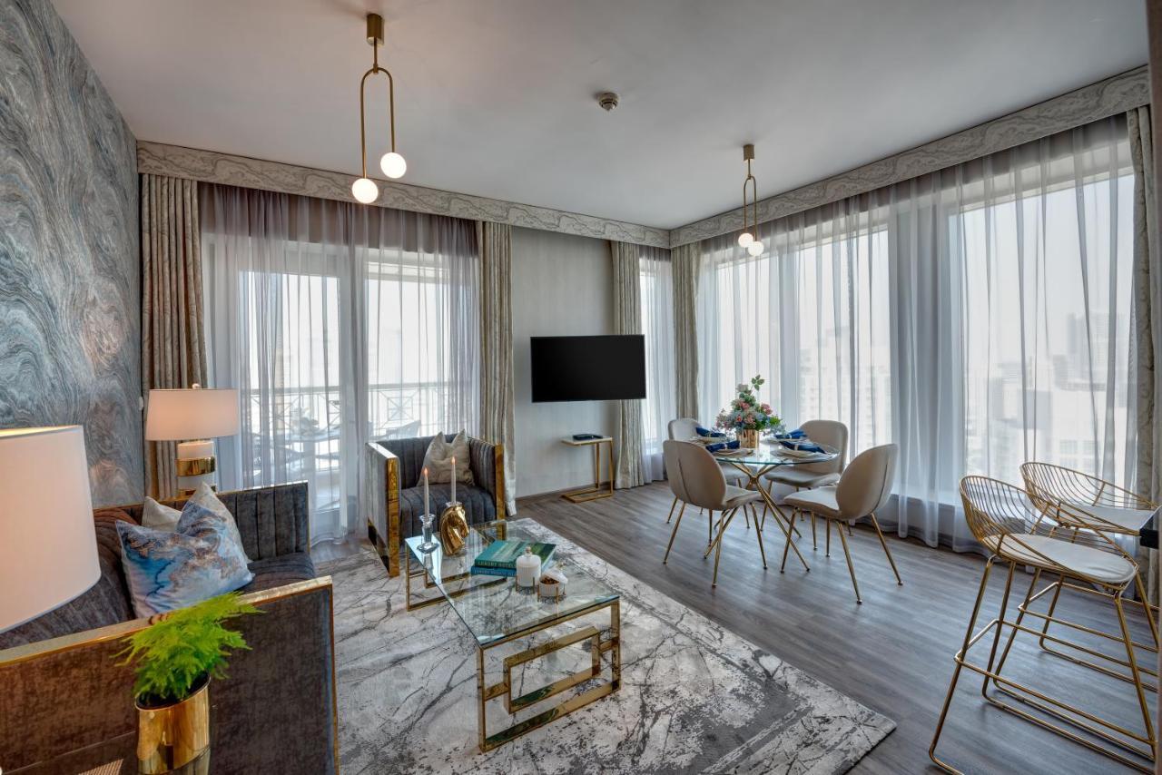 Durrani Homes - Designer 2Br Apt With Stunning Burj Khalifa And Fountain View ドバイ エクステリア 写真