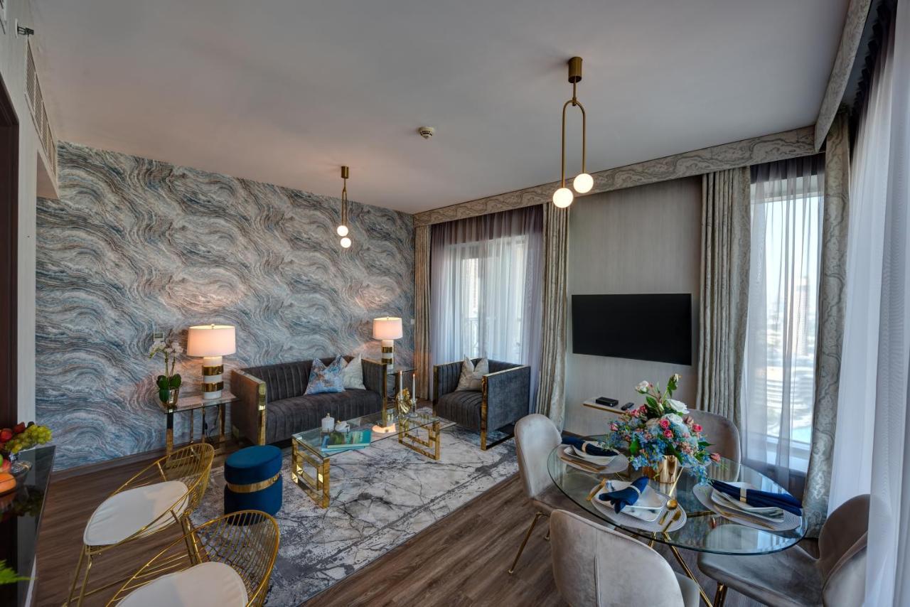 Durrani Homes - Designer 2Br Apt With Stunning Burj Khalifa And Fountain View ドバイ エクステリア 写真