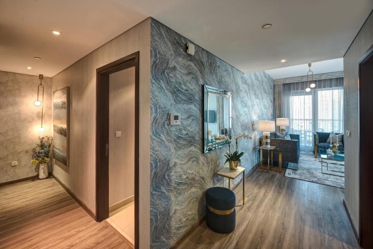 Durrani Homes - Designer 2Br Apt With Stunning Burj Khalifa And Fountain View ドバイ エクステリア 写真
