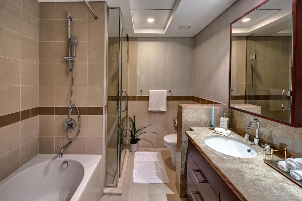 Durrani Homes - Designer 2Br Apt With Stunning Burj Khalifa And Fountain View ドバイ エクステリア 写真