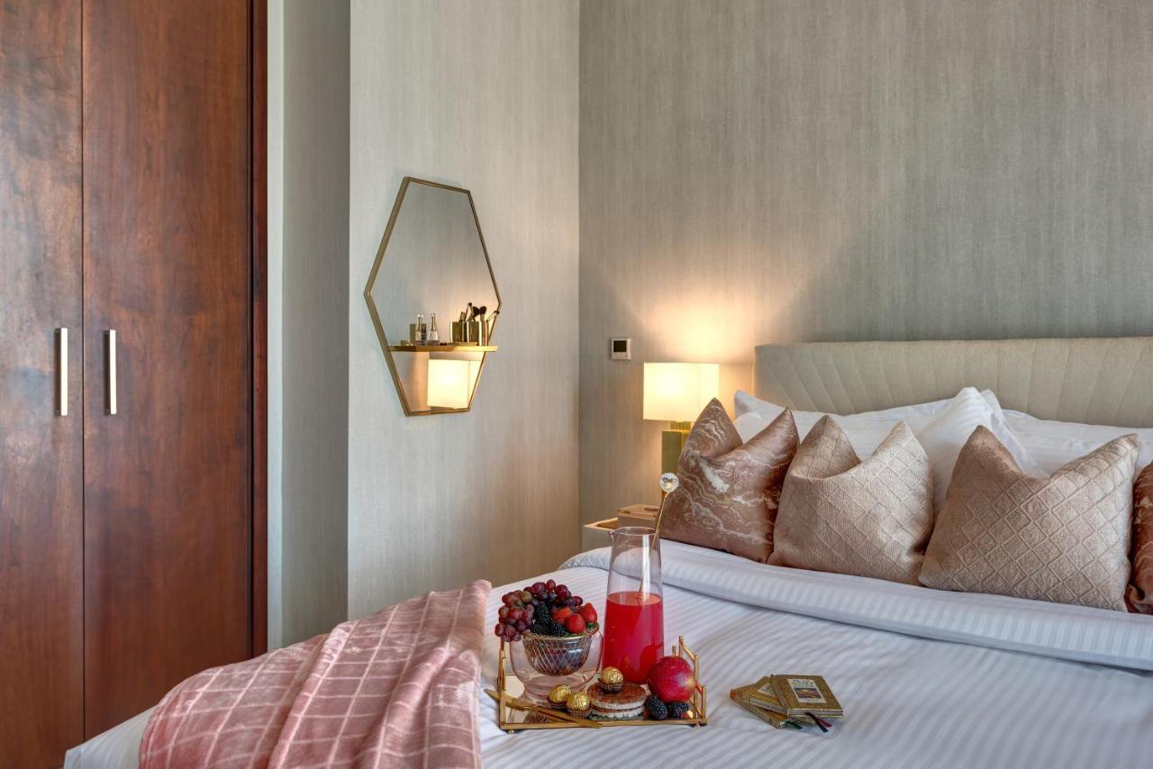 Durrani Homes - Designer 2Br Apt With Stunning Burj Khalifa And Fountain View ドバイ エクステリア 写真