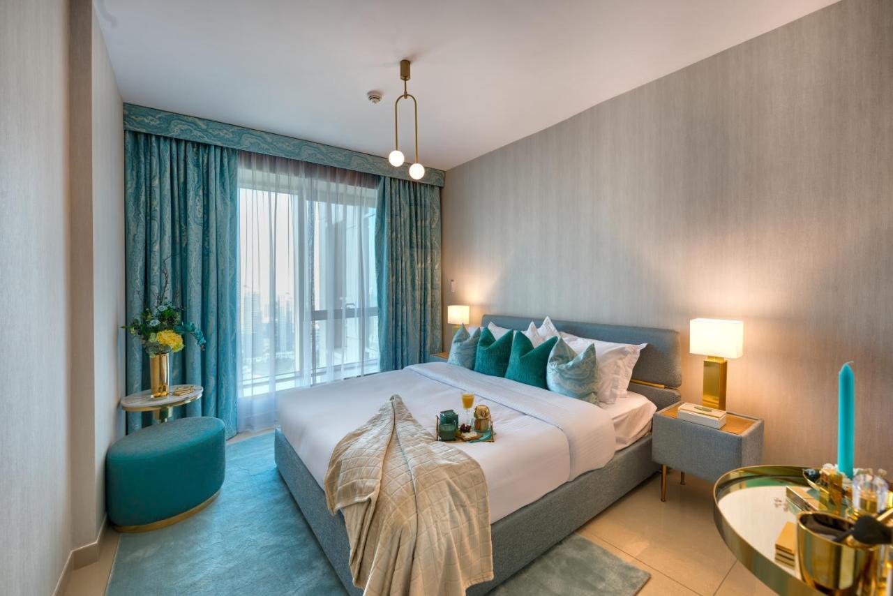 Durrani Homes - Designer 2Br Apt With Stunning Burj Khalifa And Fountain View ドバイ エクステリア 写真