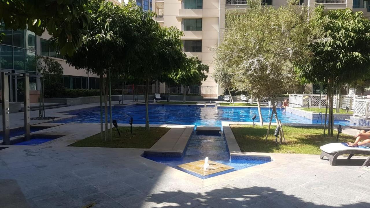 Durrani Homes - Designer 2Br Apt With Stunning Burj Khalifa And Fountain View ドバイ エクステリア 写真