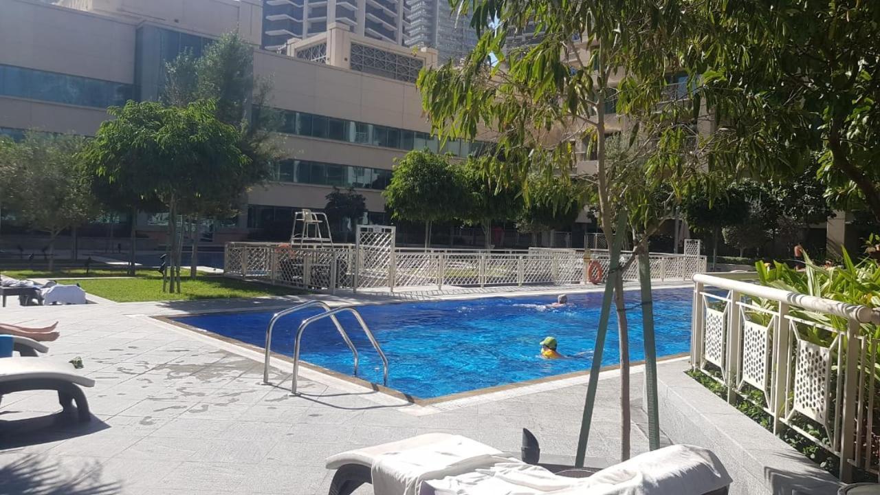 Durrani Homes - Designer 2Br Apt With Stunning Burj Khalifa And Fountain View ドバイ エクステリア 写真